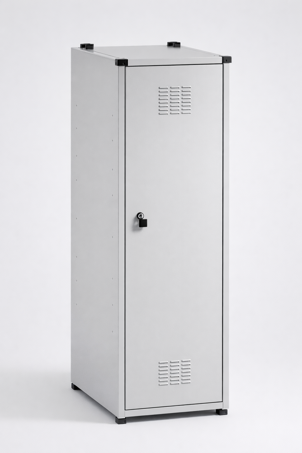 Staff locker MSum 410 - orderly personal storage and a repeatable