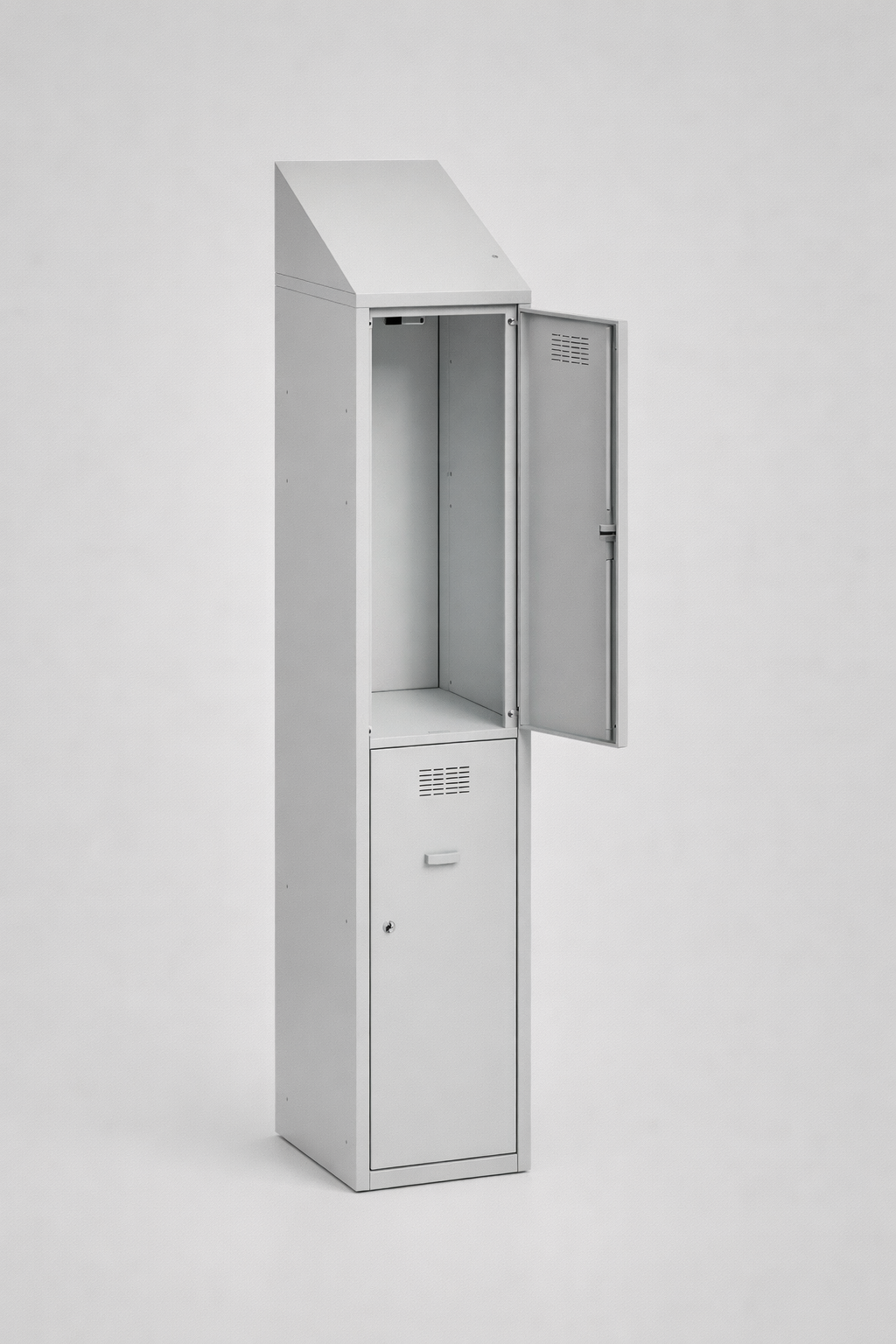 MSUV locker MSus 412v – z daszkiem - combining personal or garment storage with controlled