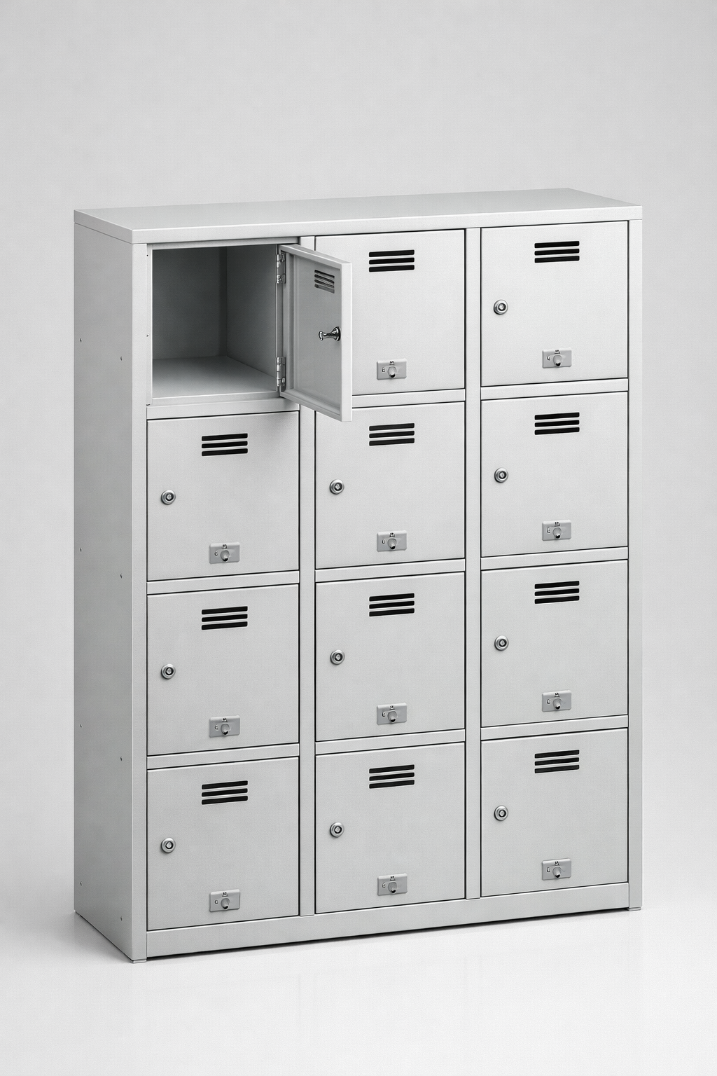 School locker MSus 434S - orderly storage of student belongings, classroom