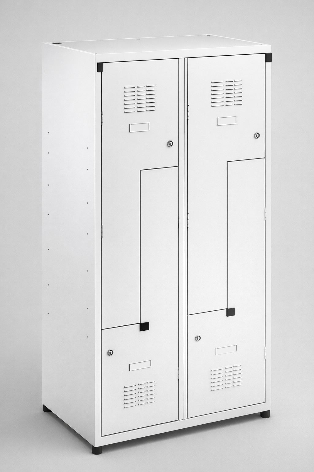 L-shaped staff locker Sul 42 W st - efficient use of changing-room space while keeping